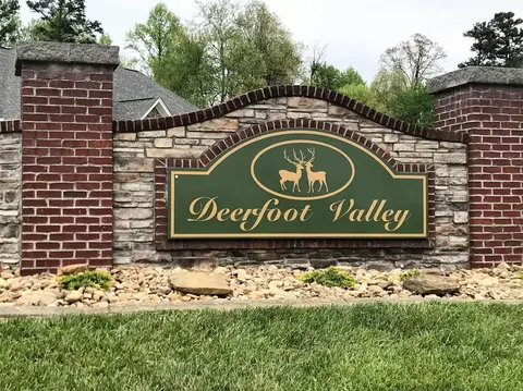 37 Deerfoot Vly, London, KY 40741