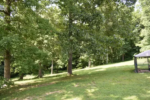 54 Shayne Dr, Williamsburg, KY 40769 photo 12