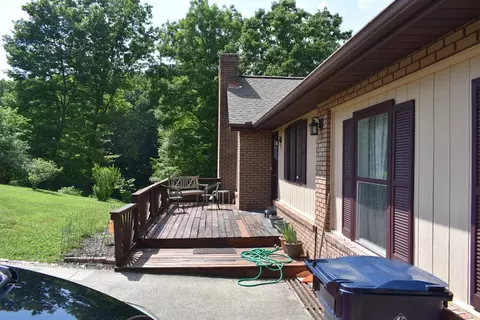 54 Shayne Dr, Williamsburg, KY 40769 photo 10