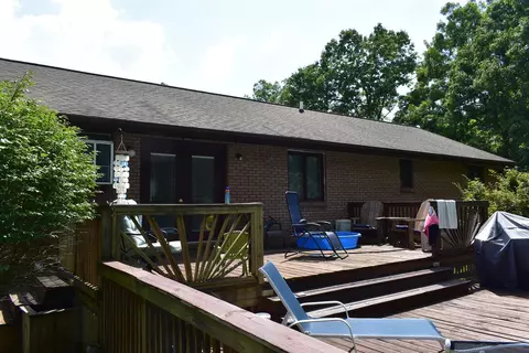 54 Shayne Dr, Williamsburg, KY 40769 photo 2