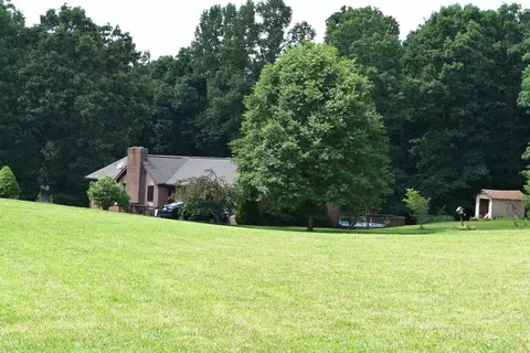 54 Shayne Dr, Williamsburg, KY 40769 photo 15