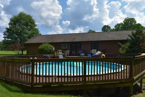 54 Shayne Dr, Williamsburg, KY 40769 photo 9