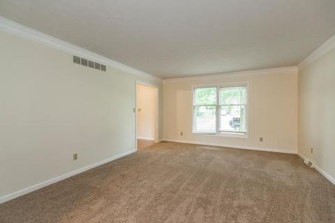 3459 SW Snaffle Rd, Lexington, KY 40513 photo 11