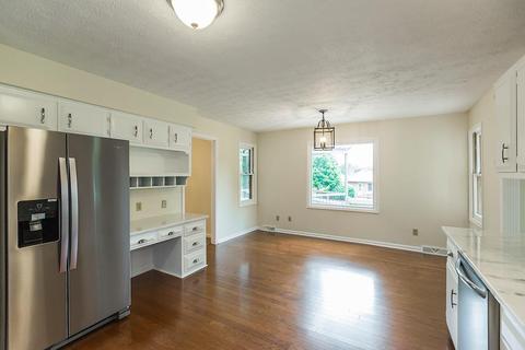 3459 SW Snaffle Rd, Lexington, KY 40513 photo 16