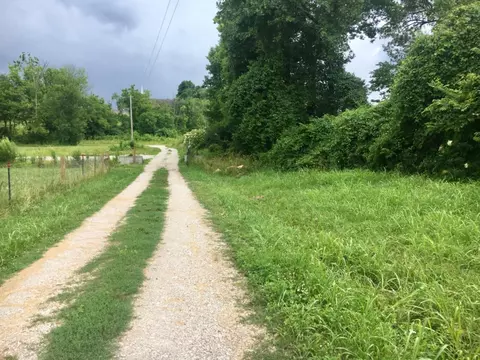 170 Ginger Dr, Berea, KY 40403 photo 3