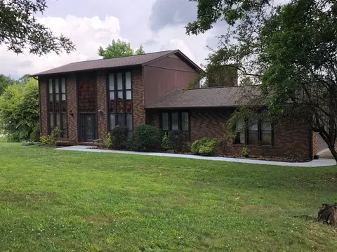 168 Skylark Dr, Corbin, KY 40701 photo 1