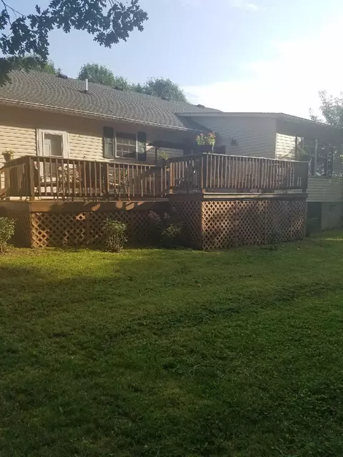 150 Cloverfield Dr, Corbin, KY 40701 photo 9