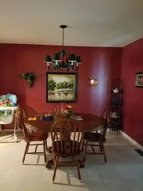 150 Cloverfield Dr, Corbin, KY 40701 photo 7