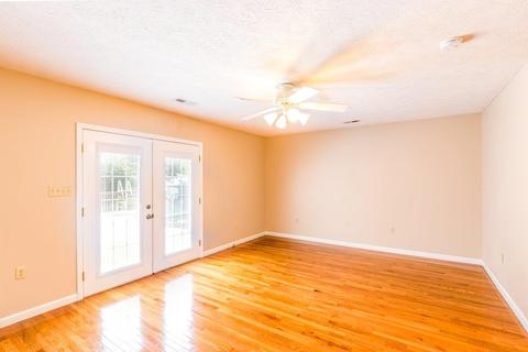 416 Oak St, Berea, KY 40403 photo 12