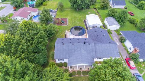 416 Oak St, Berea, KY 40403 photo 2