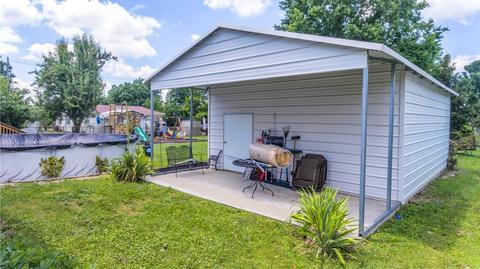 416 Oak St, Berea, KY 40403 photo 3