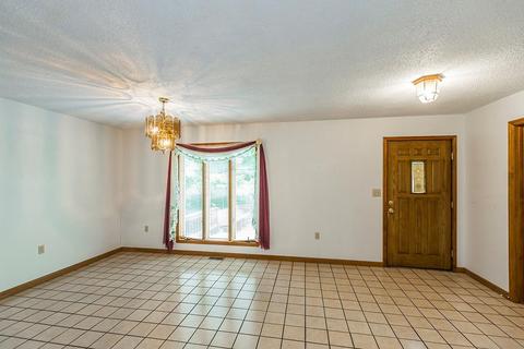 521 Dean Rd, Mckee, KY 40447 photo 8