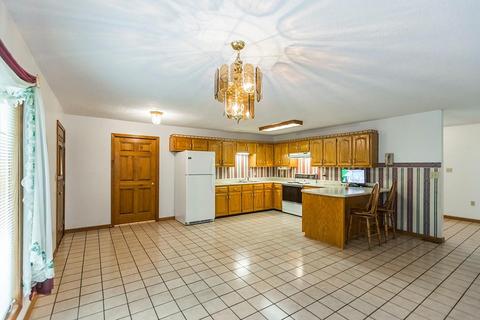 521 Dean Rd, Mckee, KY 40447 photo 9