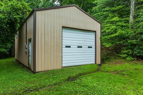 521 Dean Rd, Mckee, KY 40447 photo 2