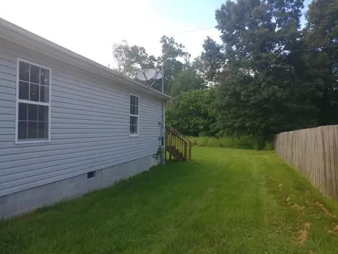 8 Elm St, Stanton, KY 40380 photo 9