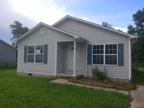 8 Elm St, Stanton, KY 40380 photo 1