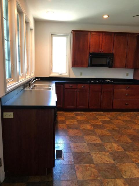 210 W Maple Ave, Lancaster, KY 40444 photo 11