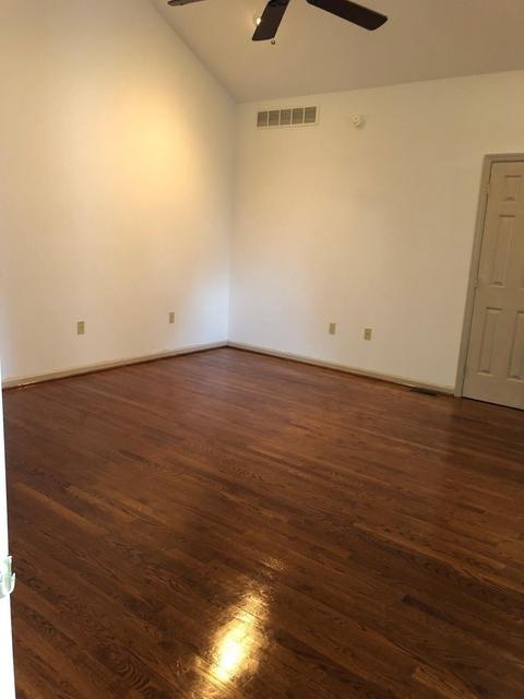 210 W Maple Ave, Lancaster, KY 40444 photo 18