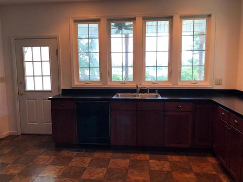 210 W Maple Ave, Lancaster, KY 40444 photo 13