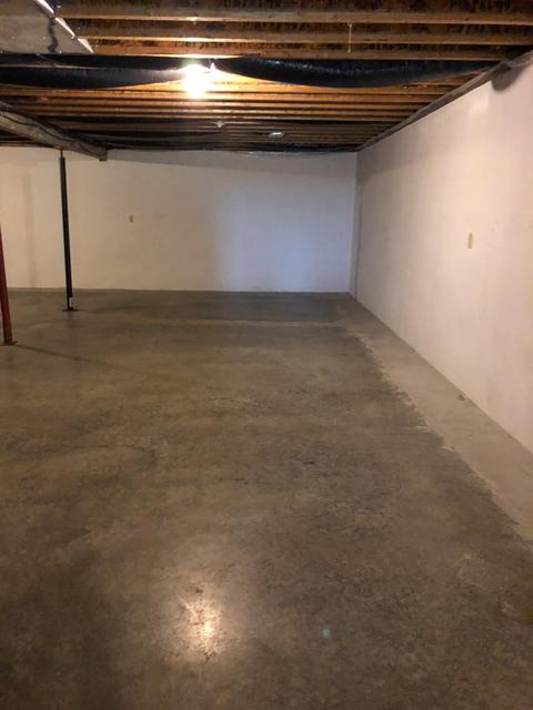 210 W Maple Ave, Lancaster, KY 40444 photo 27