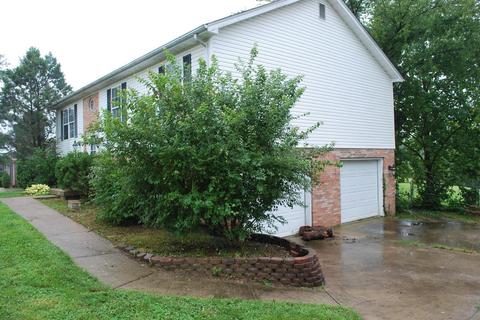 626 Cherry Trace Dr, Richmond, KY 40475 photo 3