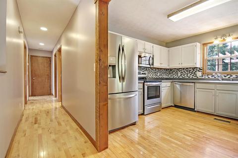 166 Carnation, Corbin, KY 40701 photo 28