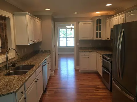 1028 Trevor Dr, Berea, KY 40403 photo 6