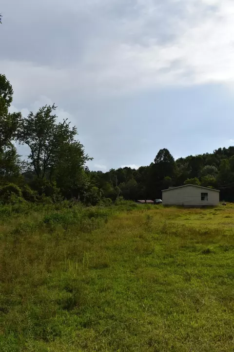 630 Tunnel Cut Loop, Morehead, KY 40351 photo 11