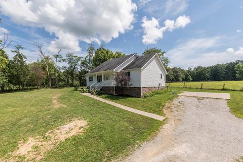 836 Dreyfus, Berea, KY 40403 photo 3