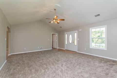 836 Dreyfus, Berea, KY 40403 photo 7