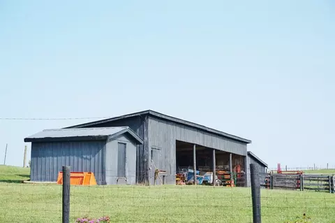 733 Richmond Road Loop 1, Lancaster, KY 40444 photo 4