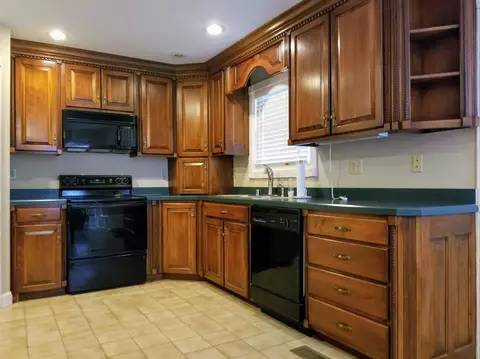 1011 Cardinal Dr, Corbin, KY 40701 photo 4
