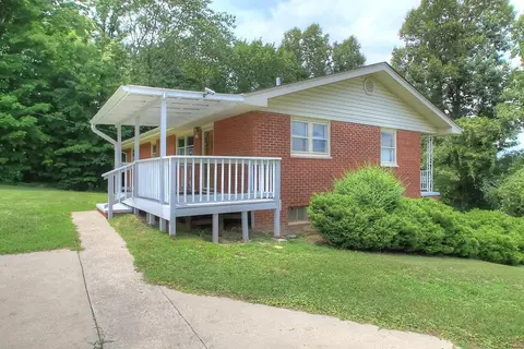 909 Crest St, Corbin, KY 40701 photo 4