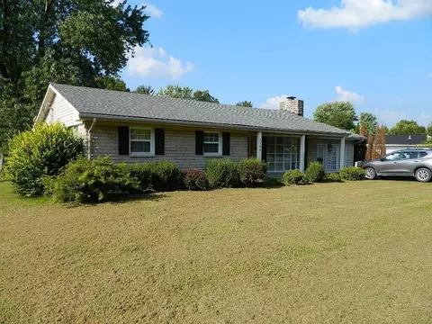1196 E College Ave, Stanton, KY 40380 photo 1