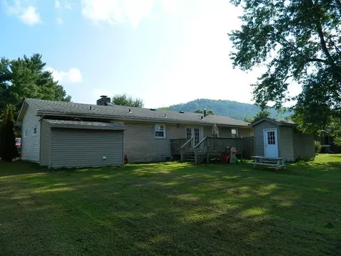 1196 E College Ave, Stanton, KY 40380 photo 21
