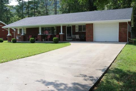 665 E College Ave, Stanton, KY 40380 photo 3