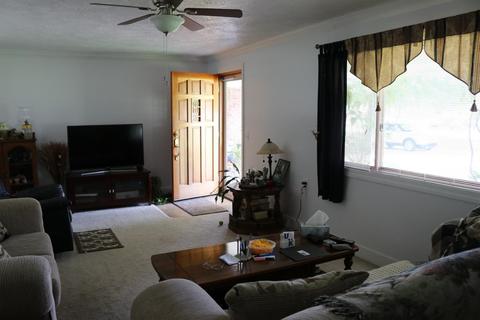 665 E College Ave, Stanton, KY 40380 photo 27