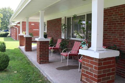 665 E College Ave, Stanton, KY 40380 photo 18