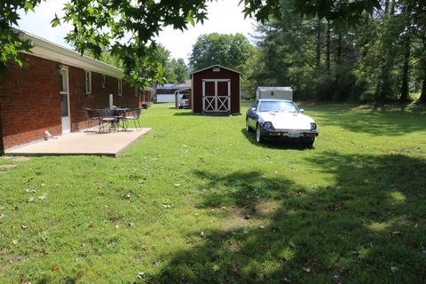 665 E College Ave, Stanton, KY 40380 photo 11