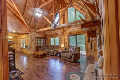 919 Cunningham Ln, Winchester, KY 40391 photo 1