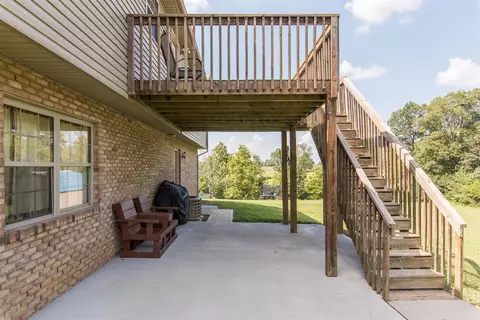 397 Kingstrace Dr, Berea, KY 40403 photo 6