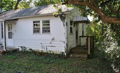 110 Crescent Dr, Berea, KY 40403 photo 3