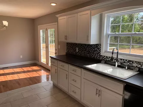 601 Cotton Rd, Corbin, KY 40701 photo 4