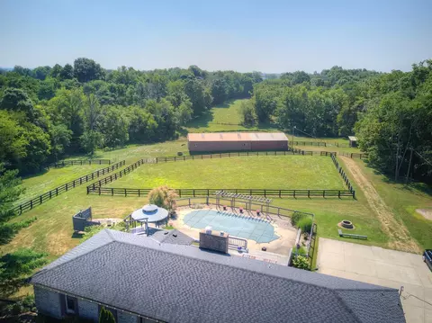 7260 E Bend Rd, Burlington, KY 41005 photo 2