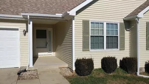 114 Thomas Ln, Georgetown, KY 40324 photo 2
