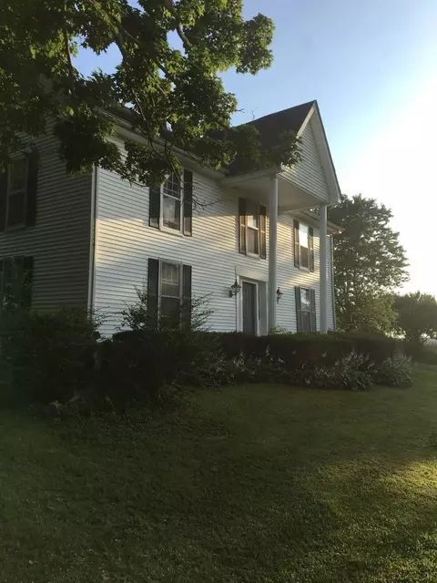 301 Texas Loop, Springfield, KY 40069 photo 5