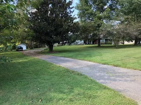 1533 E Kentucky 70, Liberty, KY 42539 photo 2