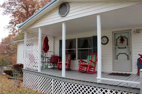 458 State Highway 233, Corbin, KY 40734 photo 2