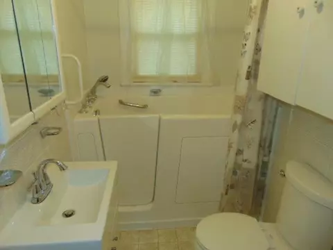 108 Walnut St, Berea, KY 40403 photo 9