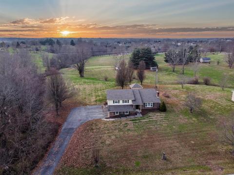 101 Rolling Ridge Dr, Berea, KY 40403 photo 3